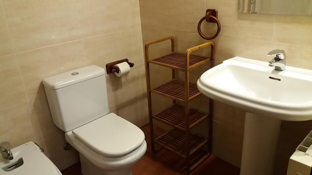 Apartaments Morello 埃斯特里-德阿内乌 外观 照片