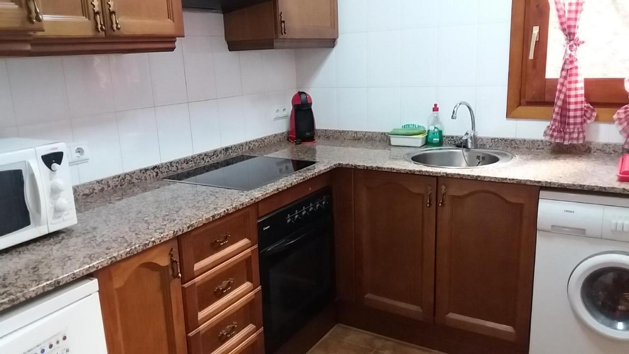 Apartaments Morello 埃斯特里-德阿内乌 外观 照片